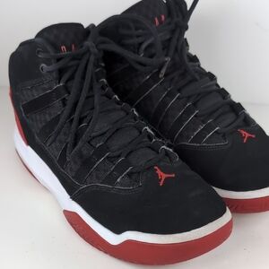 Air Jordan Black Aura Size 5.5 Y BIG BOY. AQ9214-023